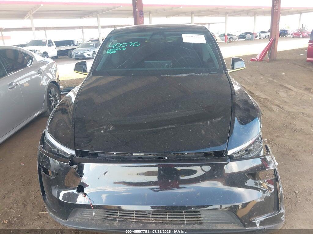 7SAYGDED4TA417709 2026 TESLA MODEL Y photo no. 11