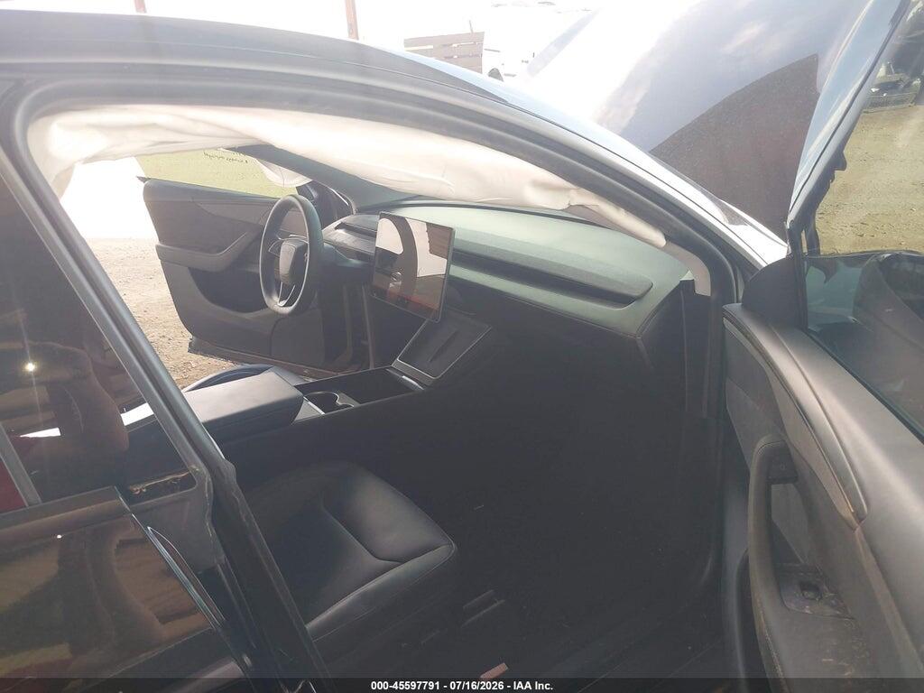 7SAYGDED4TA417709 2026 TESLA MODEL Y photo no. 5