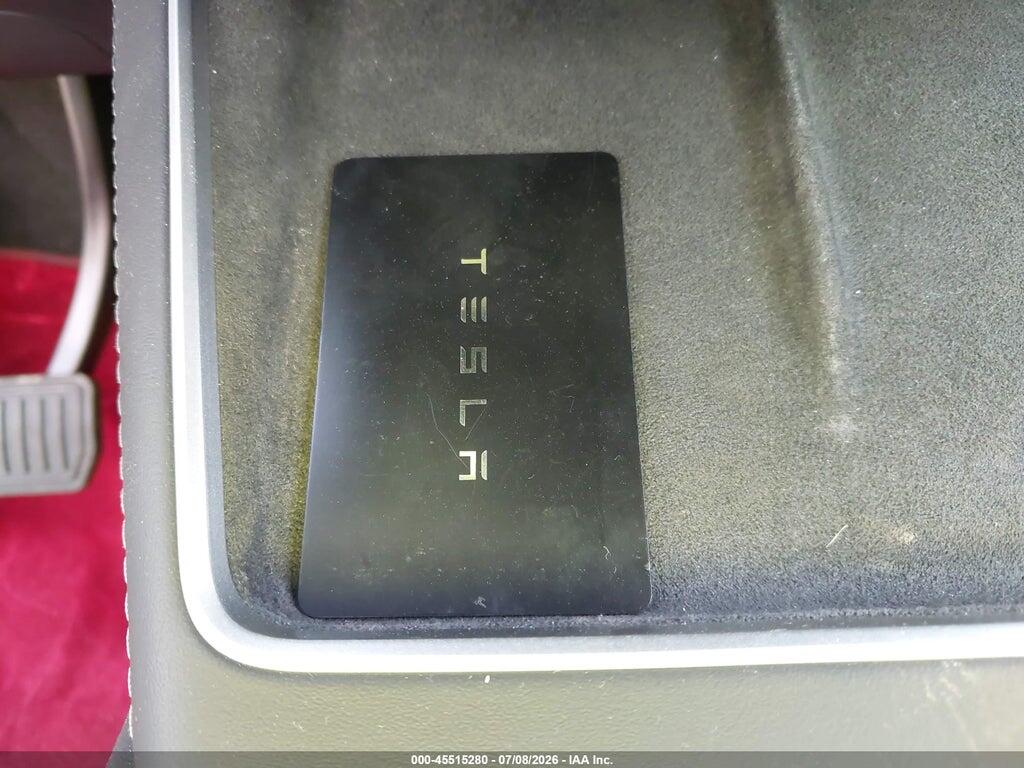 7SAYGDEE4TA393209 2026 TESLA MODEL Y photo no. 11