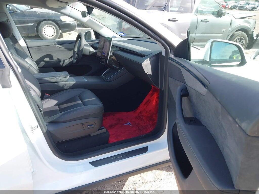 7SAYGDEE4TA393209 2026 TESLA MODEL Y photo no. 5
