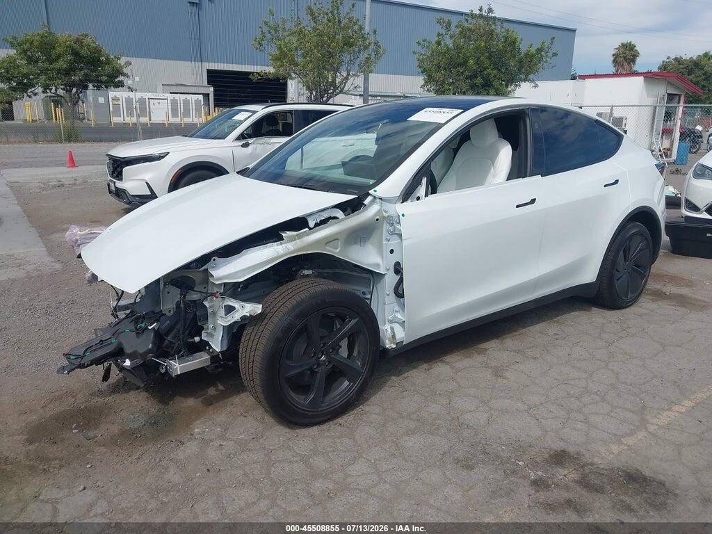 7SAYGDEEXTF632023 2026 TESLA MODEL Y photo no. 2