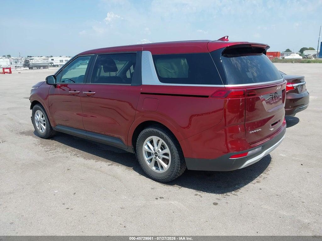 KNDNB4H31P6223113 2023 KIA CARNIVAL MPV photo no. 3