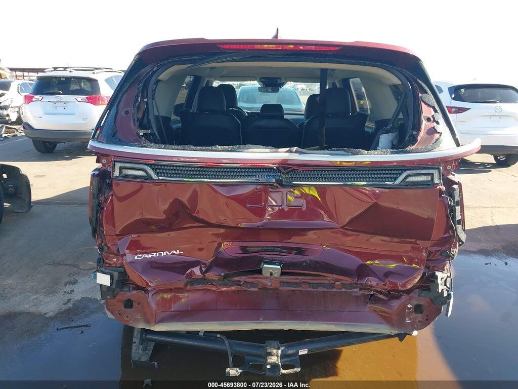 KNDNB4H3XP6237706 2023 KIA CARNIVAL MPV photo no. 6