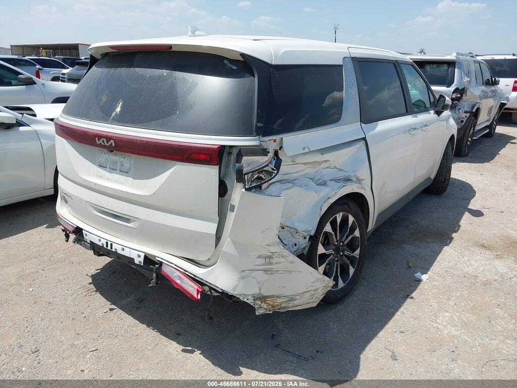 KNDNC5H31P6300744 2023 KIA CARNIVAL MPV photo no. 4