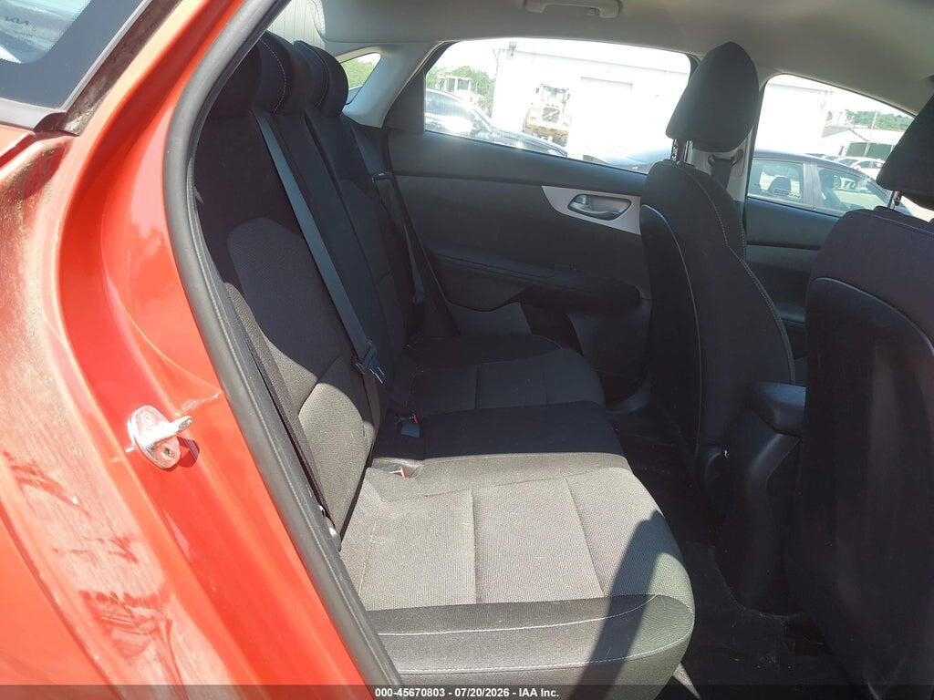 3KPF24AD9PE531082 2023 KIA FORTE photo no. 8