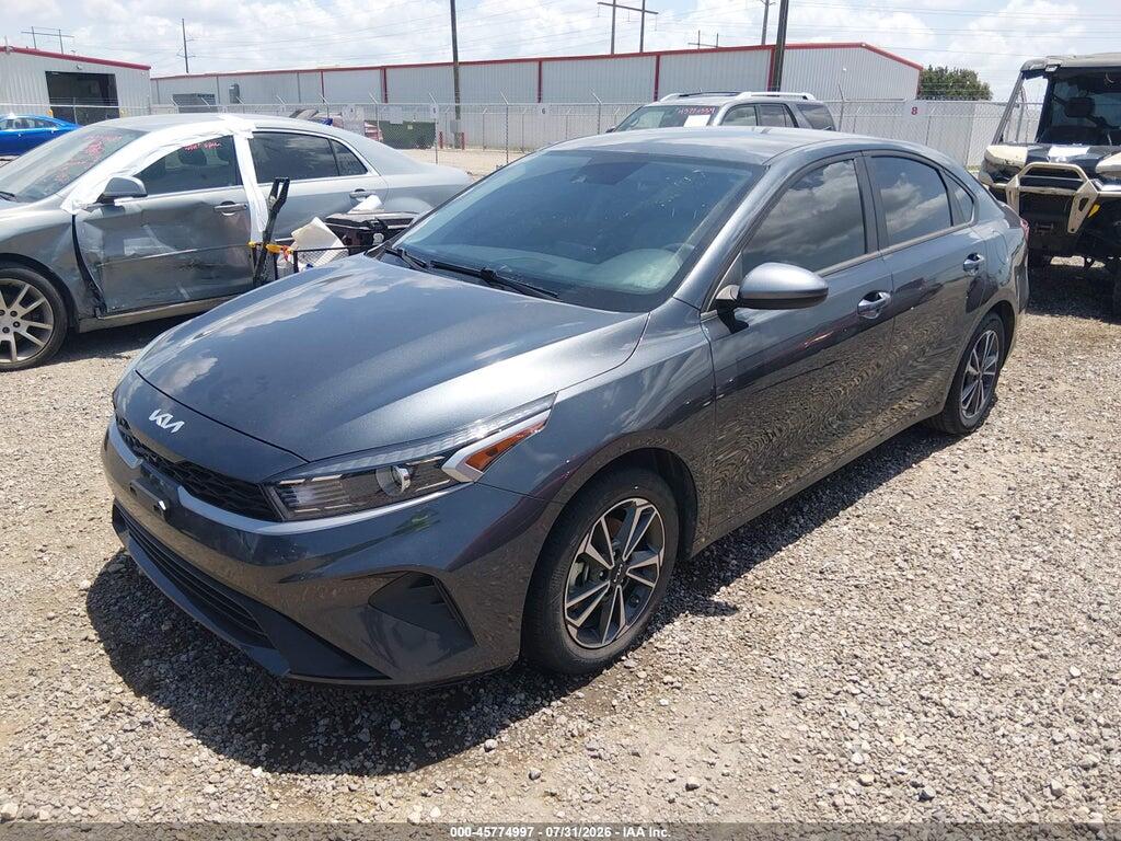 3KPF24AD2PE645201 2023 KIA FORTE photo no. 2
