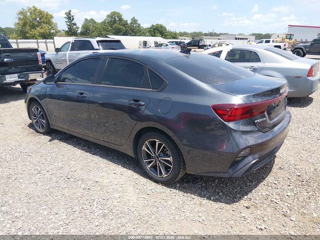 3KPF24AD2PE645201 2023 KIA FORTE photo no. 3