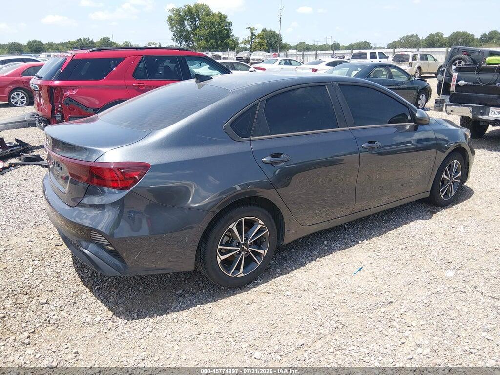 3KPF24AD2PE645201 2023 KIA FORTE photo no. 4