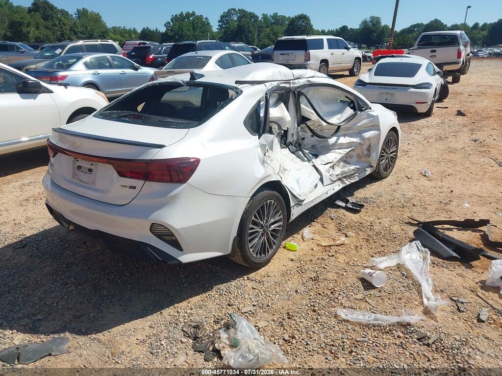 3KPF54AD5PE523469 2023 KIA FORTE photo no. 4