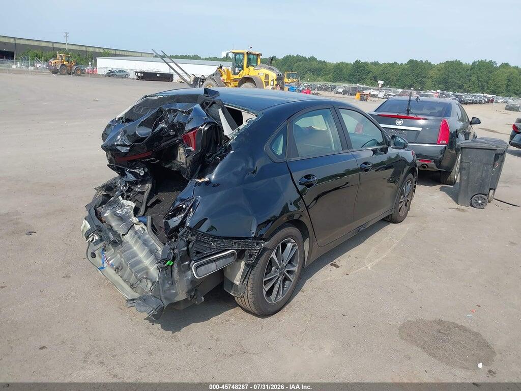 3KPF24AD4PE686591 2023 KIA FORTE photo no. 4