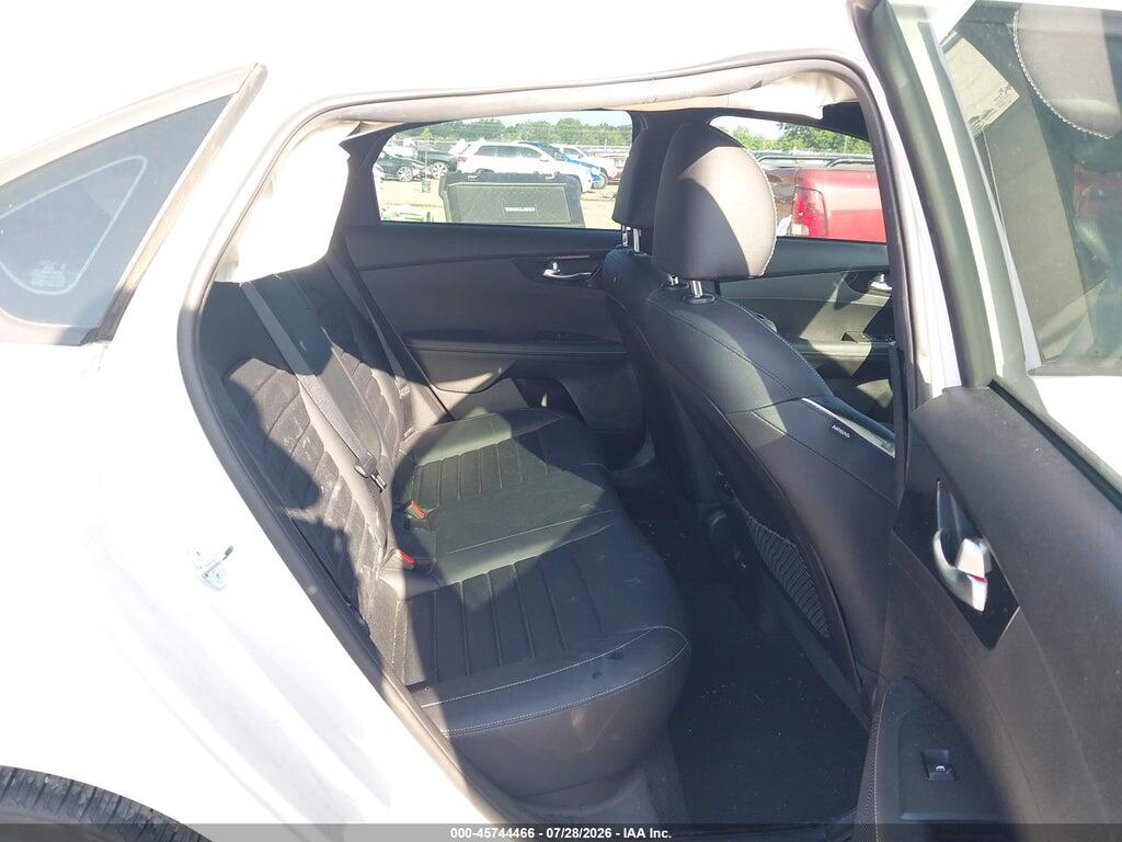 3KPF54ADXPE619971 2023 KIA FORTE photo no. 8