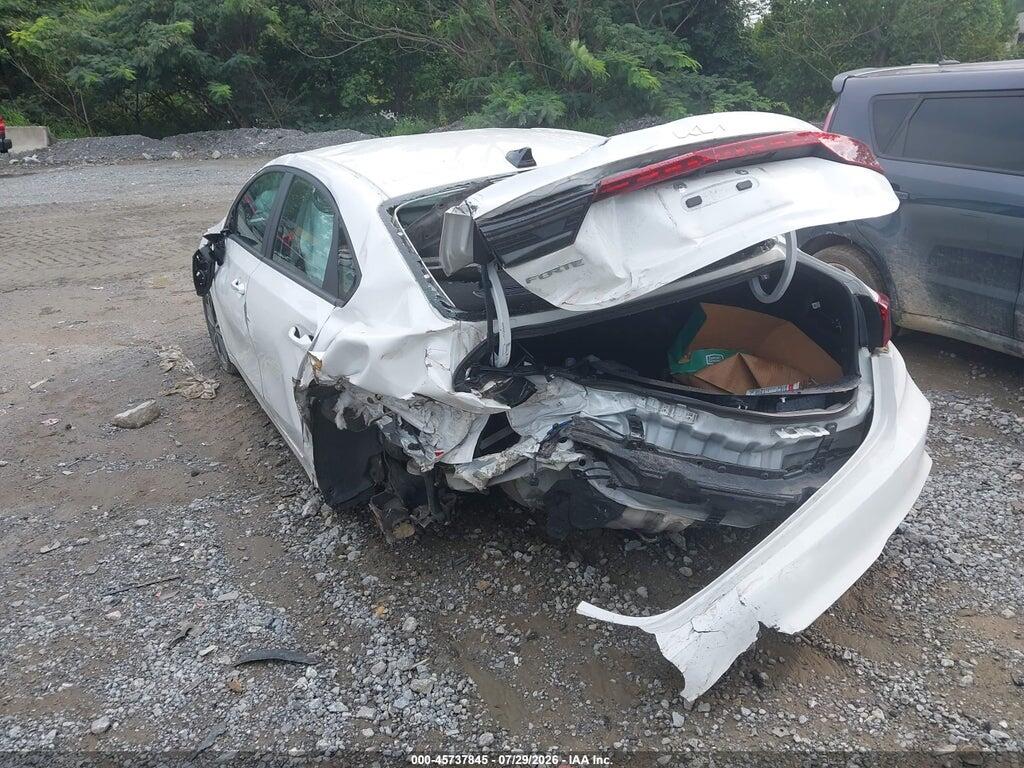 3KPF24AD5PE676829 2023 KIA FORTE photo no. 3