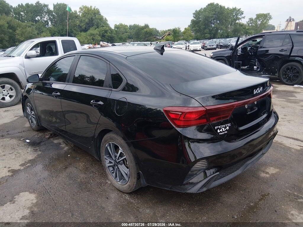 3KPF24AD0PE545324 2023 KIA FORTE photo no. 3
