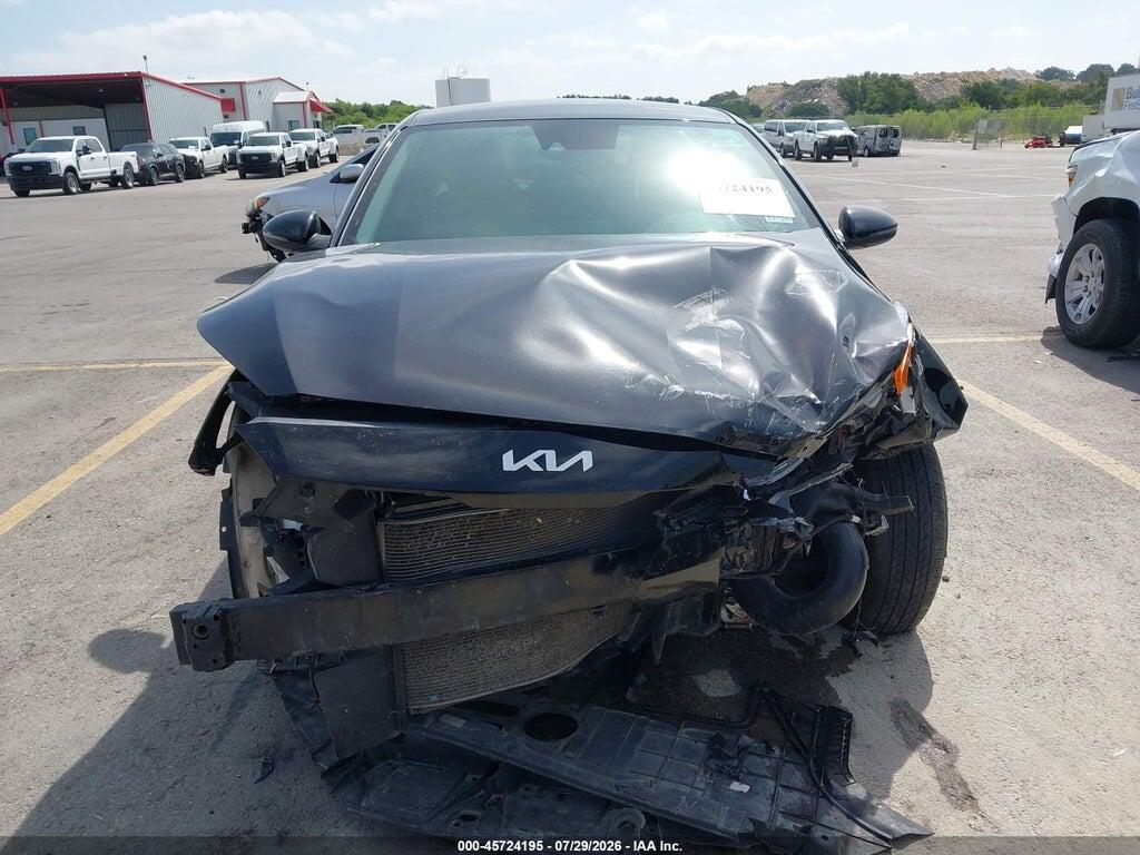 3KPF24AD1PE548670 2023 KIA FORTE photo no. 12