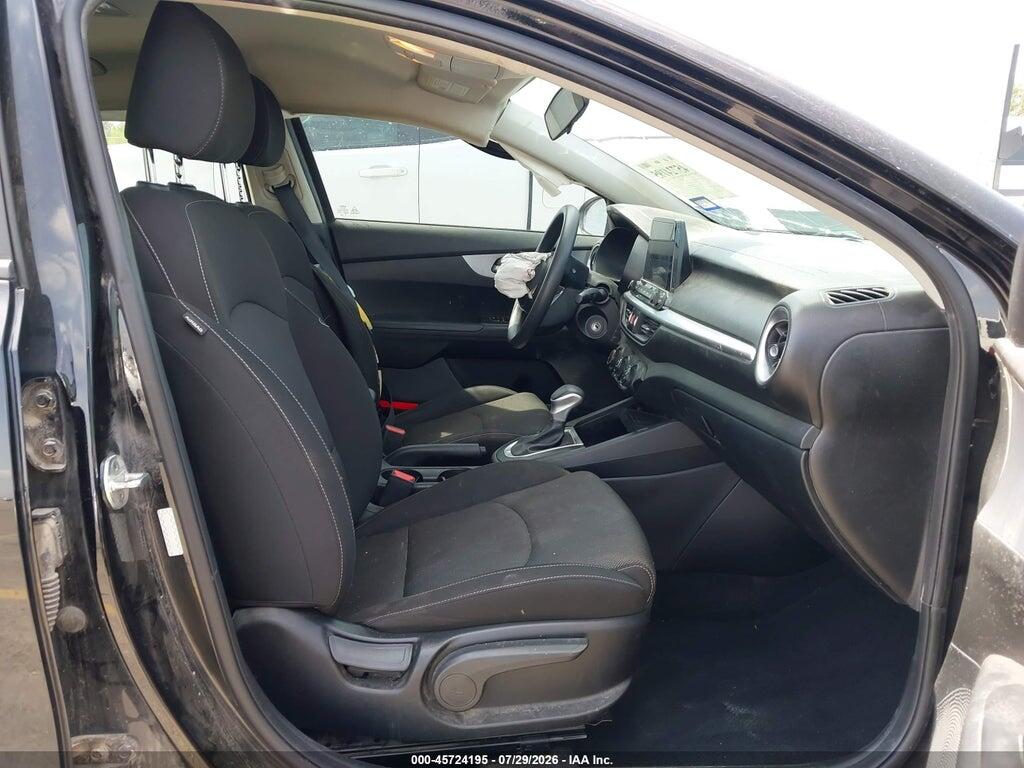 3KPF24AD1PE548670 2023 KIA FORTE photo no. 5