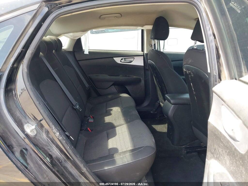 3KPF24AD1PE548670 2023 KIA FORTE photo no. 8