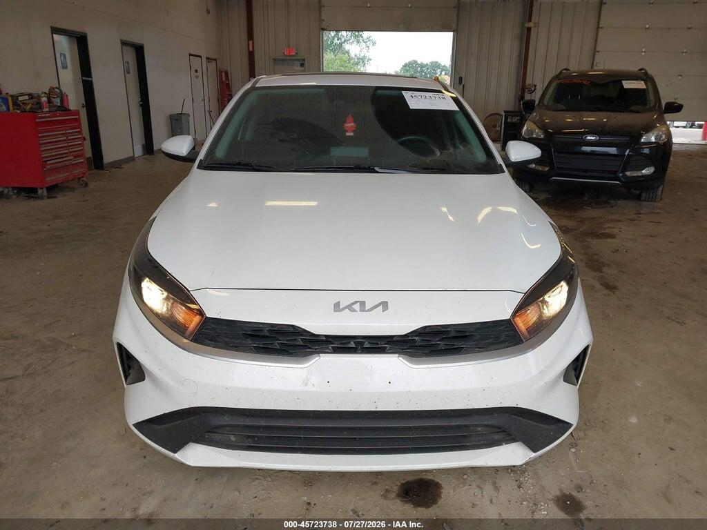 3KPF24AD5PE665829 2023 KIA FORTE photo no. 12
