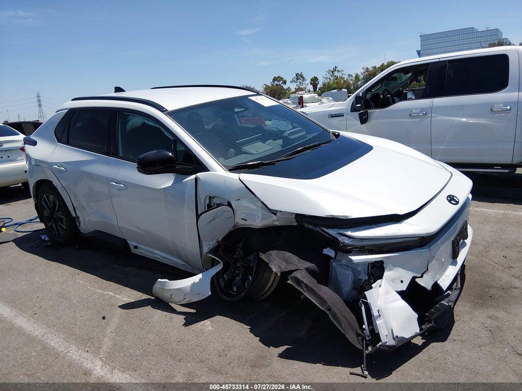 JTMBCAEB1TA004475 2026 TOYOTA BZ photo no. 12