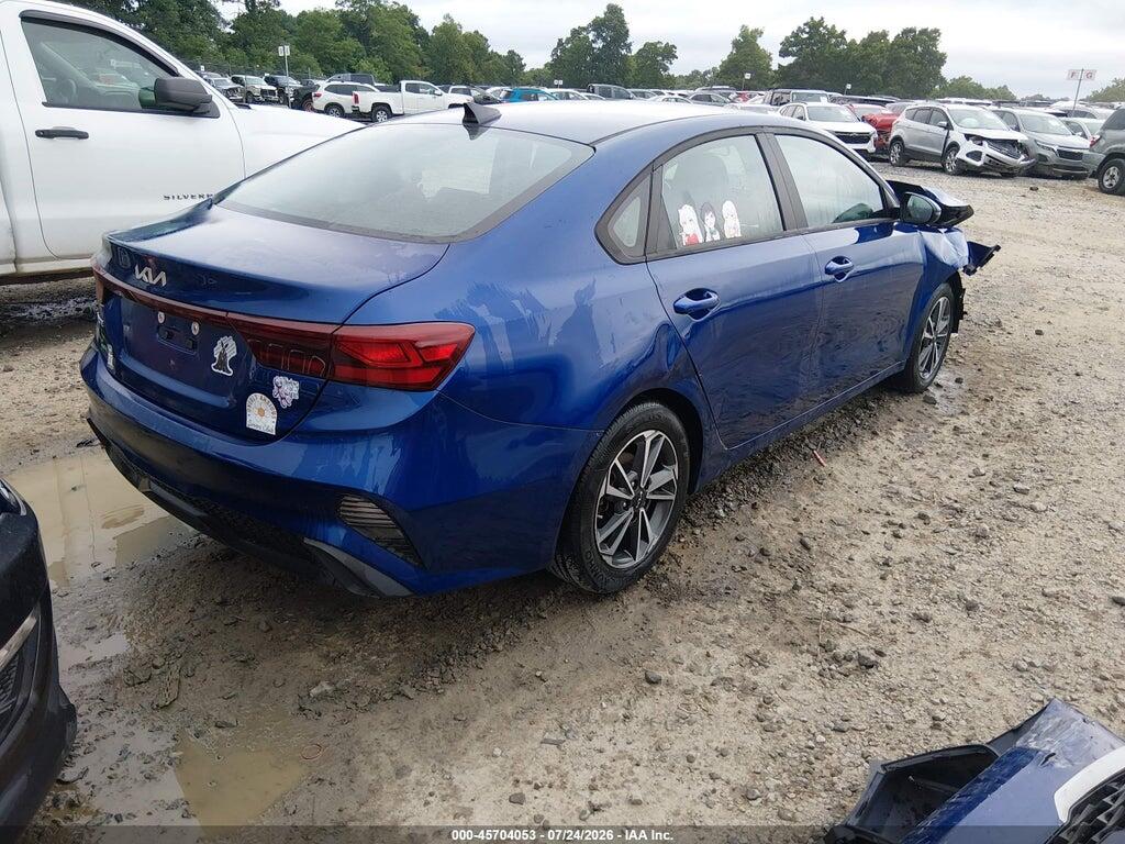 3KPF24AD4PE613236 2023 KIA FORTE photo no. 4