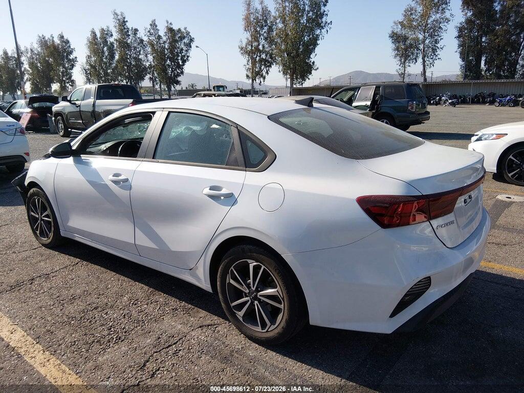 3KPF24AD3PE651010 2023 KIA FORTE photo no. 3
