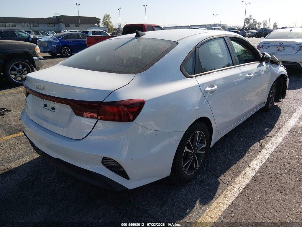 3KPF24AD3PE651010 2023 KIA FORTE photo no. 4