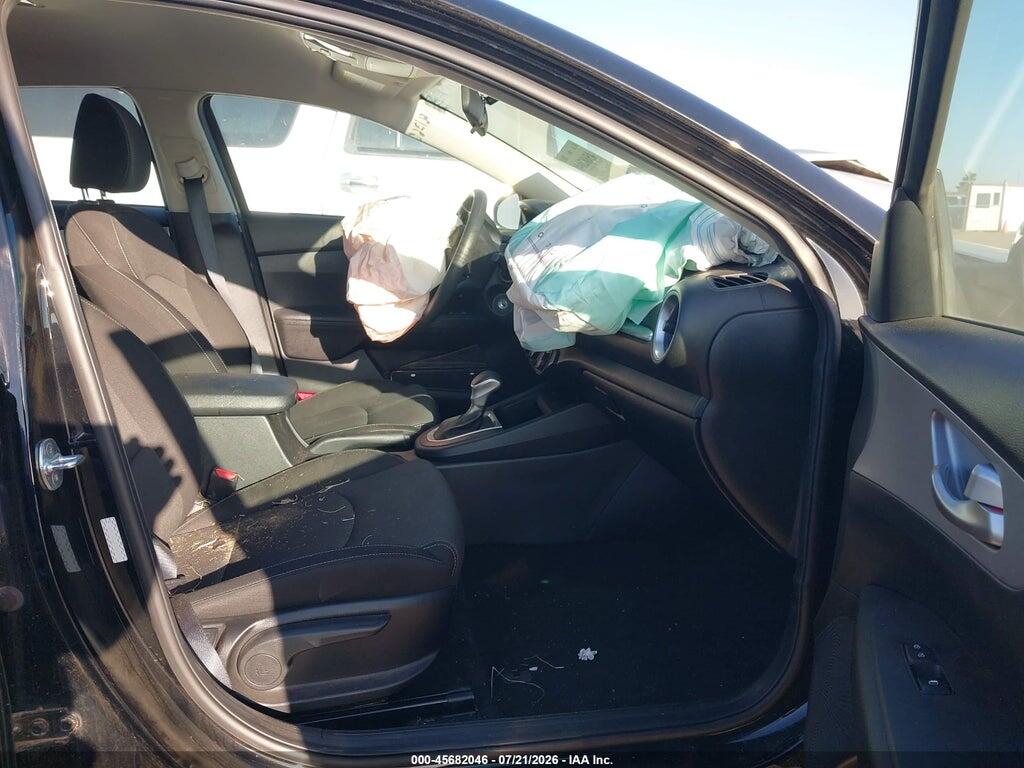3KPF24AD2PE549794 2023 KIA FORTE photo no. 5