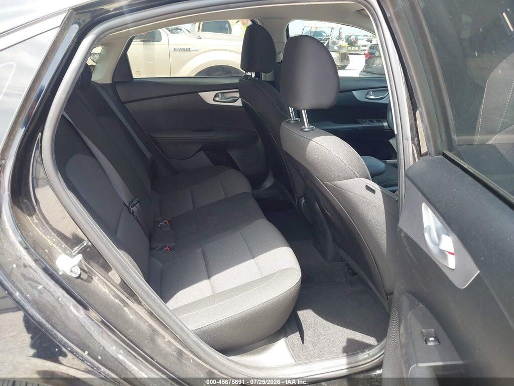 3KPF24AD4PE526209 2023 KIA FORTE photo no. 8