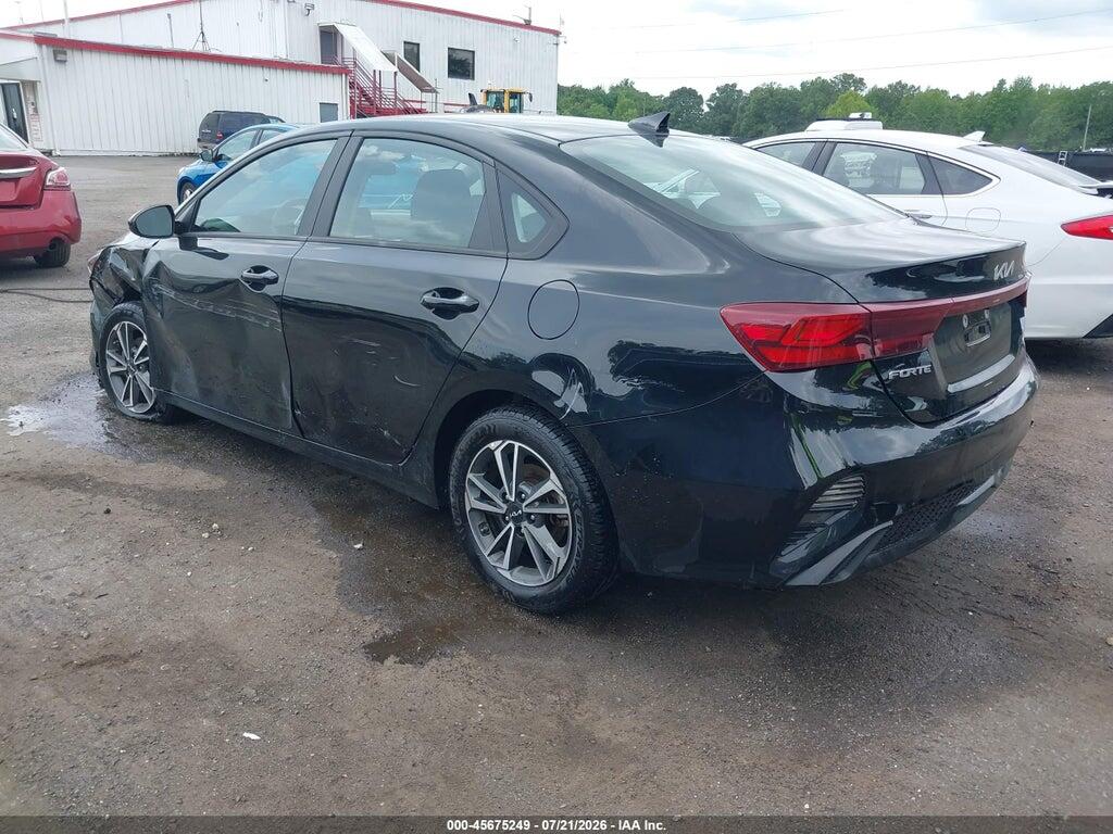 3KPF24AD2PE559967 2023 KIA FORTE photo no. 3