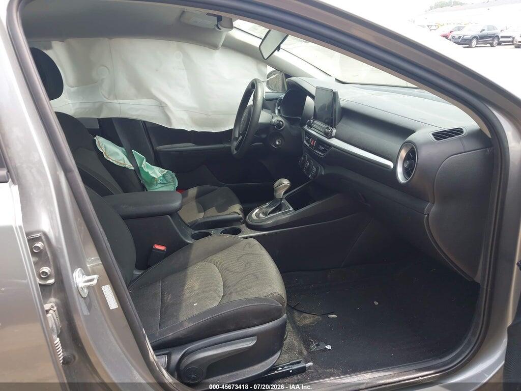 3KPF24AD5PE664258 2023 KIA FORTE photo no. 5
