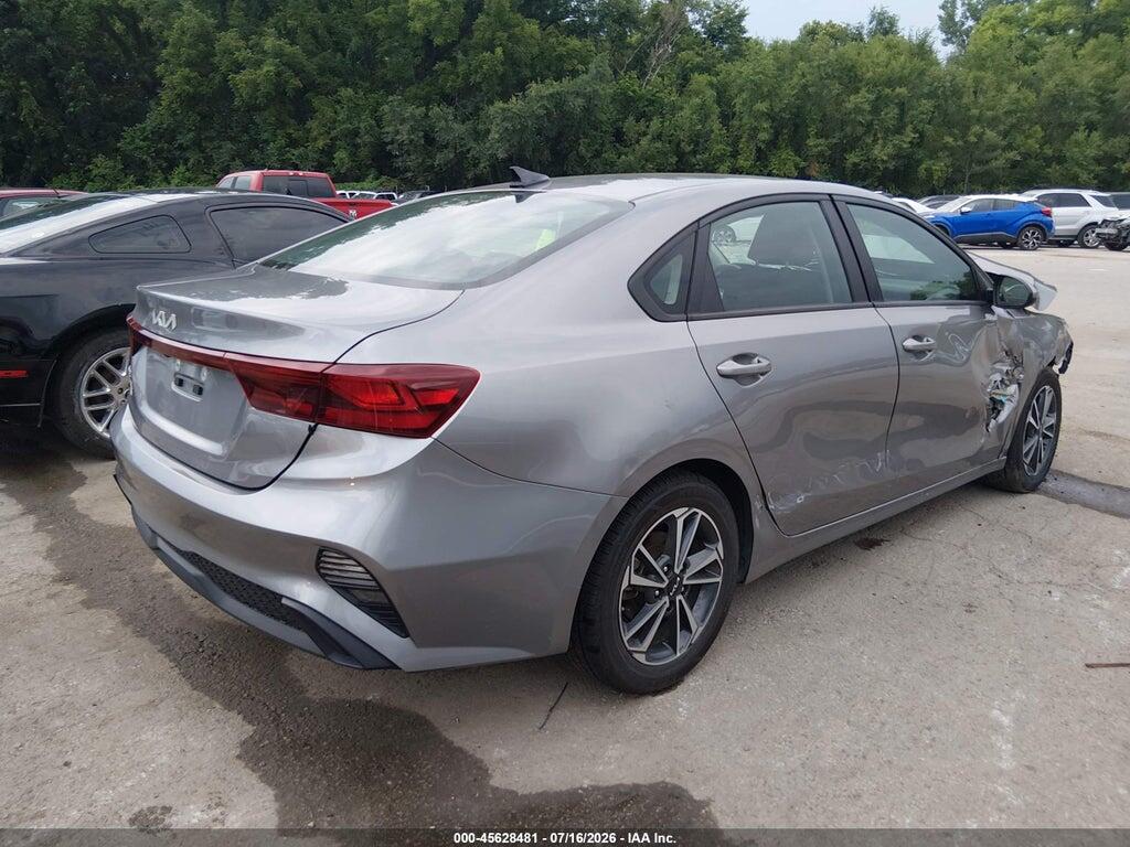 3KPF24AD2PE527245 2023 KIA FORTE photo no. 4