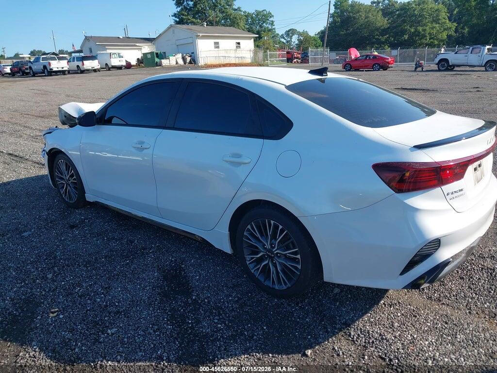 3KPF54AD1PE608227 2023 KIA FORTE photo no. 3