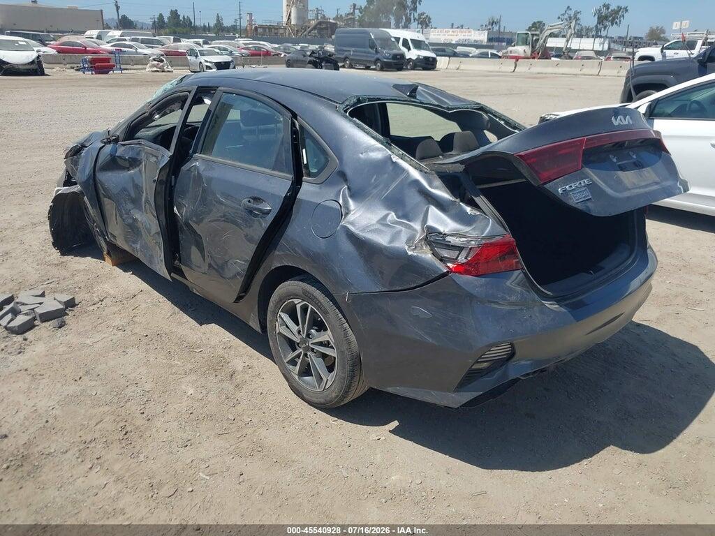 3KPF24AD5PE512237 2023 KIA FORTE photo no. 3