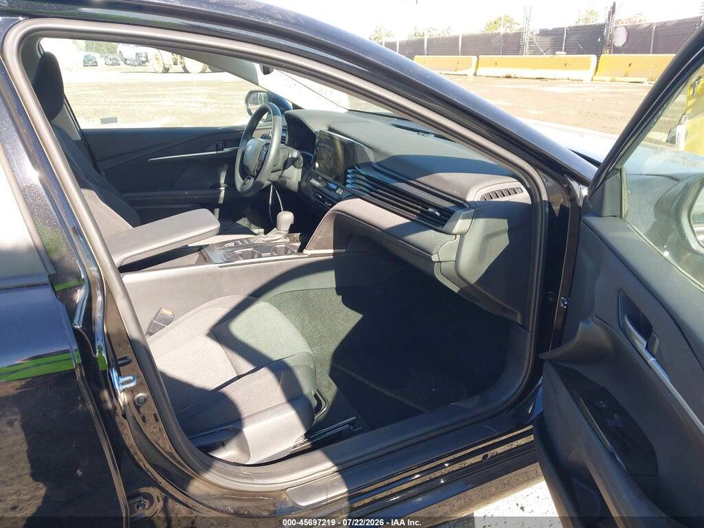 4T1DAACK4TU263036 2026 TOYOTA CAMRY photo no. 5