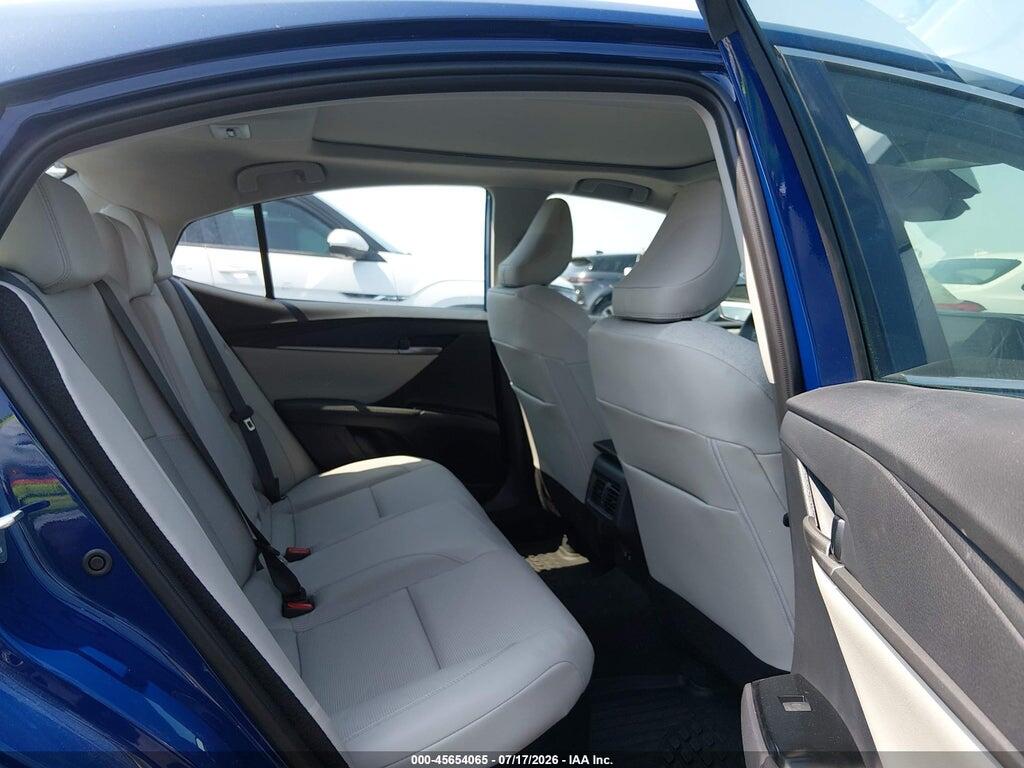4T1DAACKXTU317360 2026 TOYOTA CAMRY photo no. 8