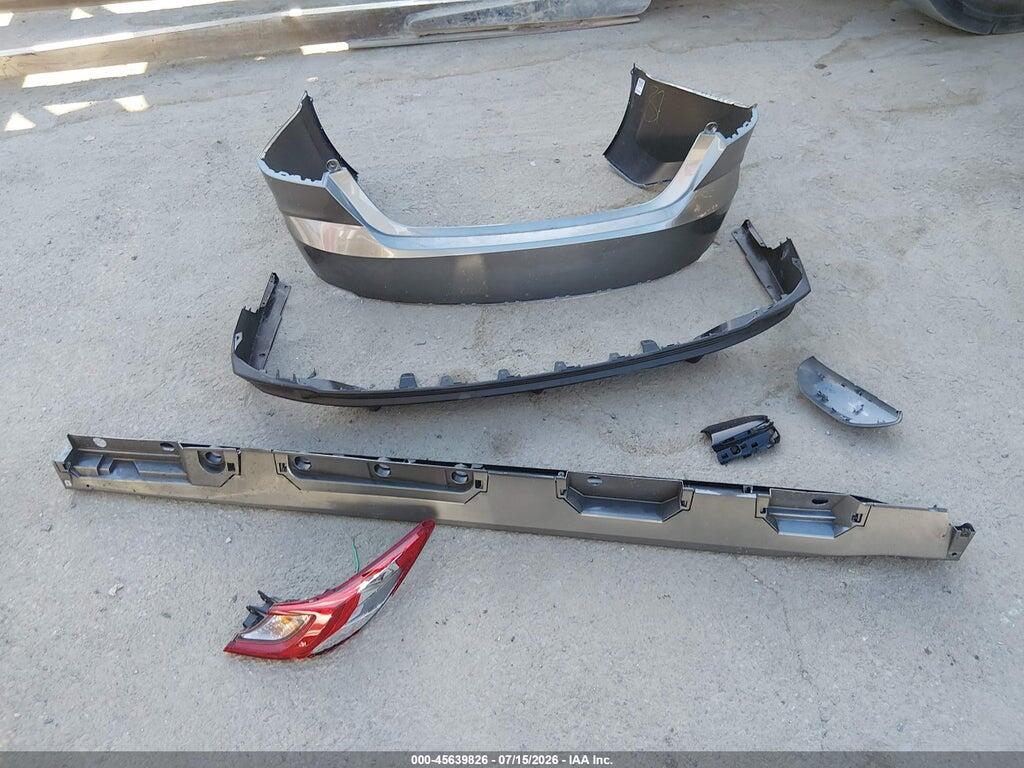 4T1DAACKXTU293187 2026 TOYOTA CAMRY photo no. 12