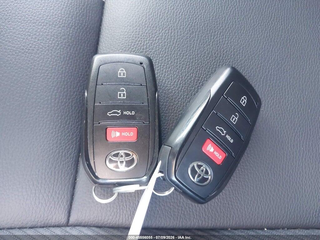 4T1DBADKXTU559142 2026 TOYOTA CAMRY photo no. 11