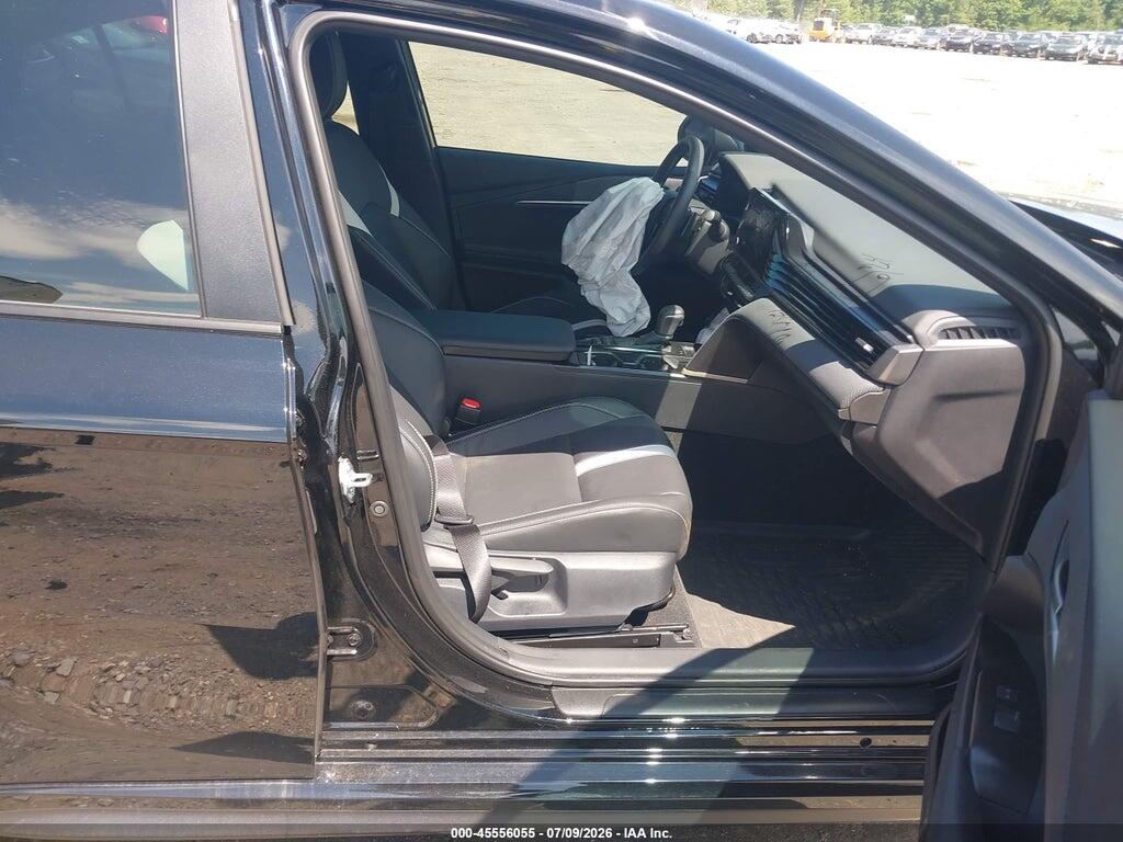 4T1DBADKXTU559142 2026 TOYOTA CAMRY photo no. 5