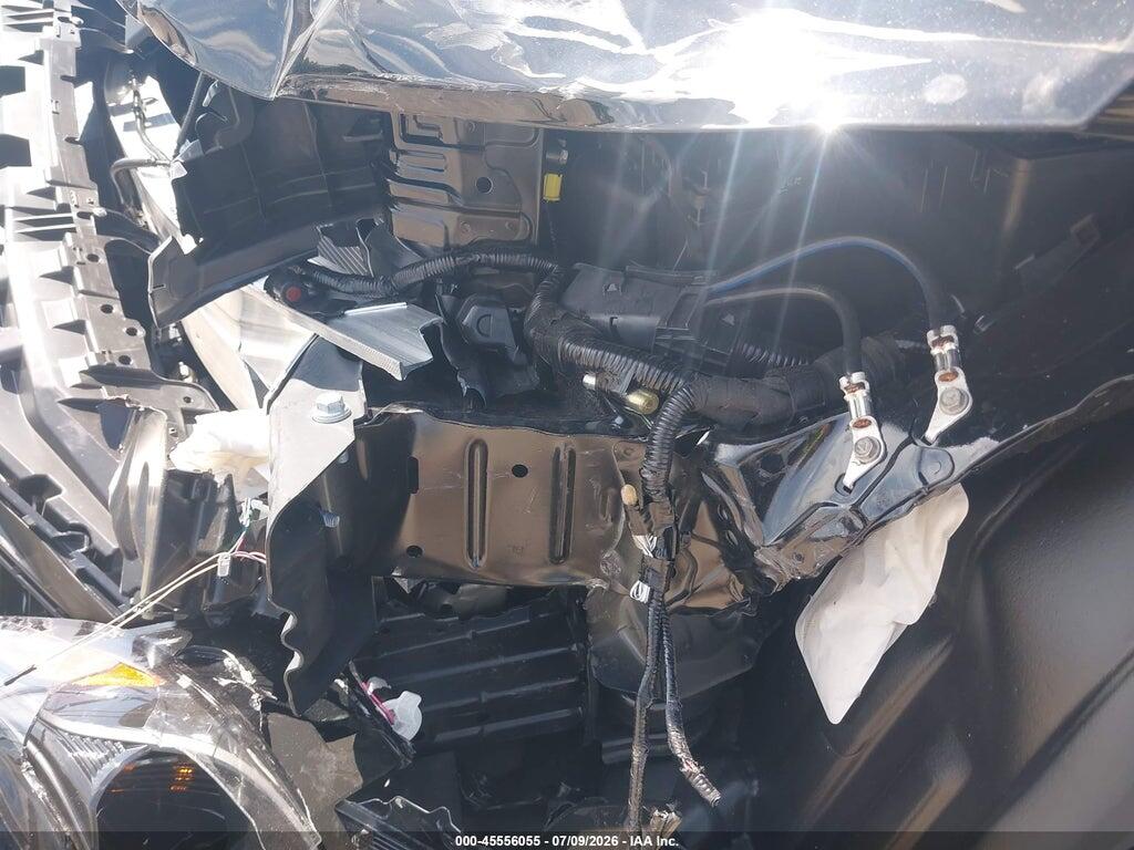 4T1DBADKXTU559142 2026 TOYOTA CAMRY photo no. 6