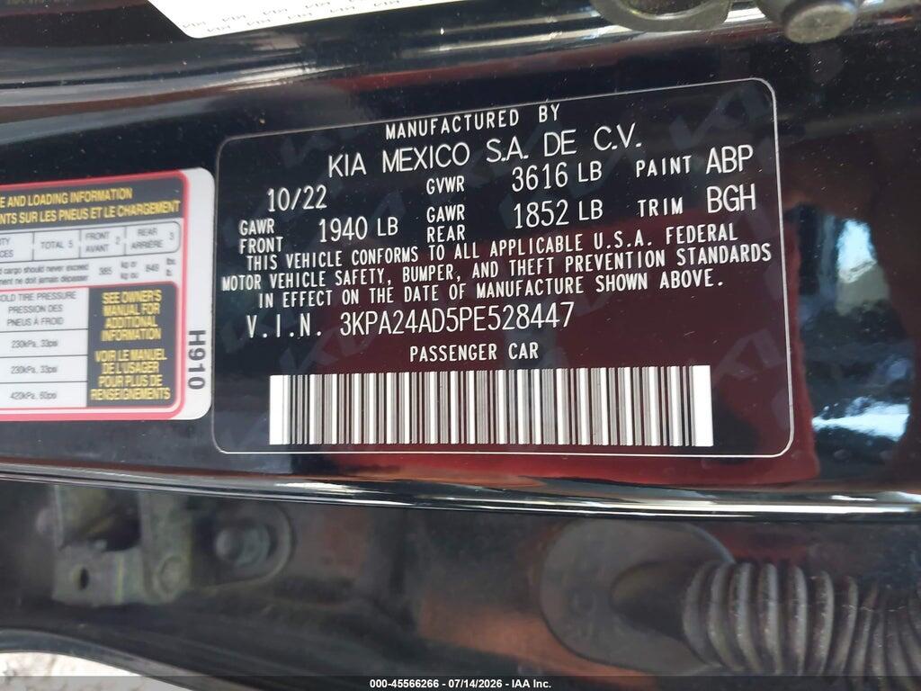 3KPA24AD5PE528447 2023 KIA RIO photo no. 9