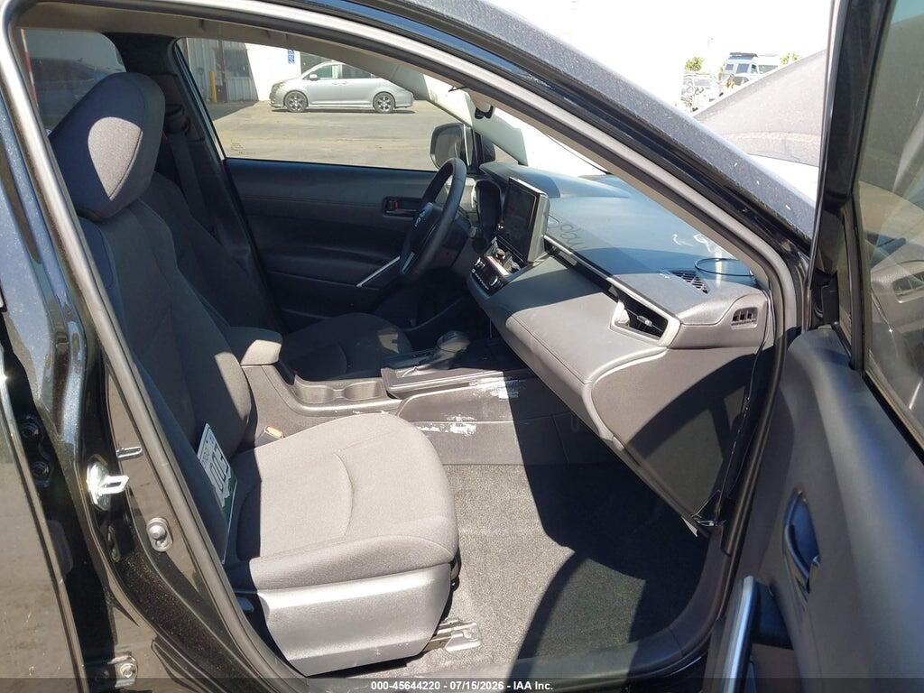 7MUCAAAG7TV159648 2026 TOYOTA COROLLA CROSS photo no. 5