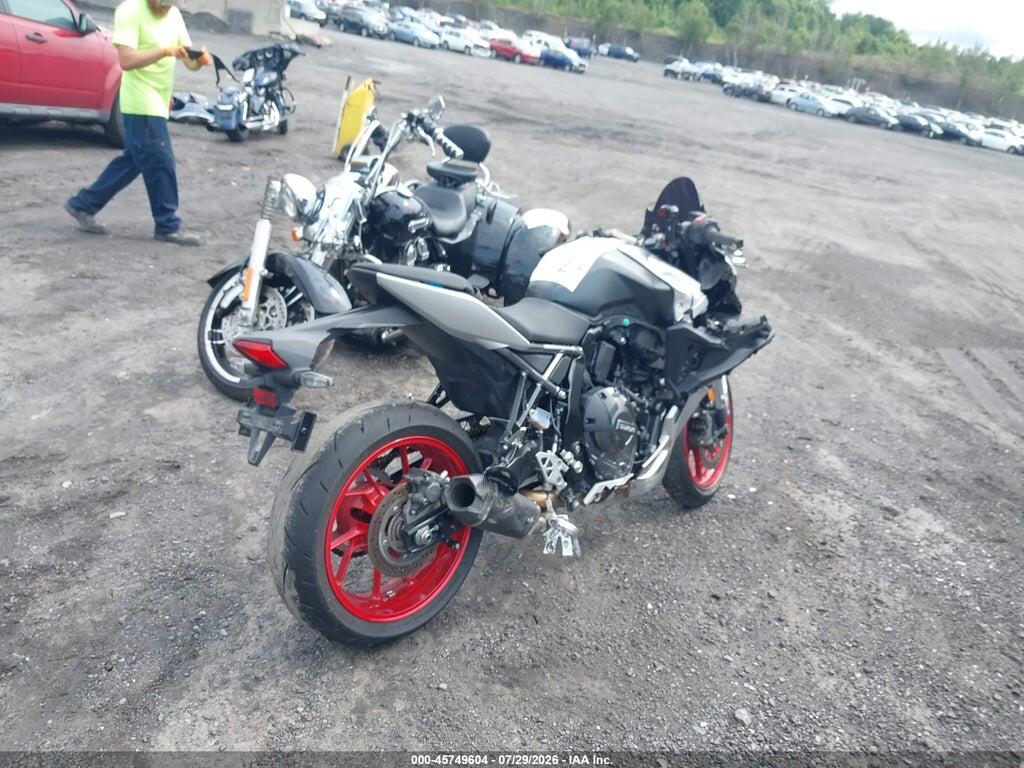 JS1EM13B5R7102289 2024 SUZUKI GSX800 photo no. 4