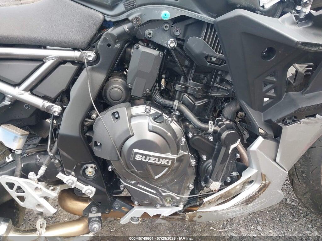 JS1EM13B5R7102289 2024 SUZUKI GSX800 photo no. 8