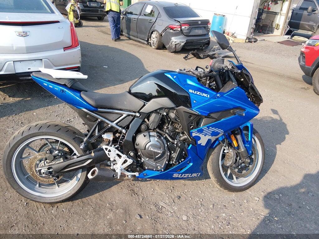 JS1EM13B5R7102597 2024 SUZUKI GSX800 photo no. 12