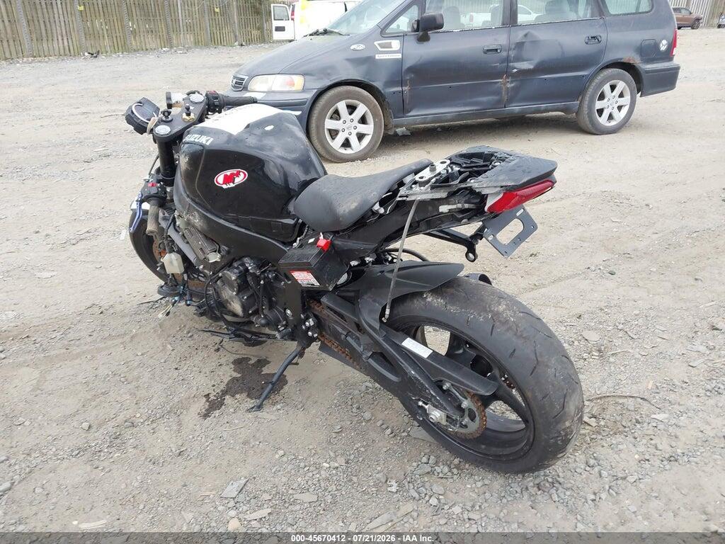 JS1GN7FA2R7100818 2024 SUZUKI GSX-R600 photo no. 3