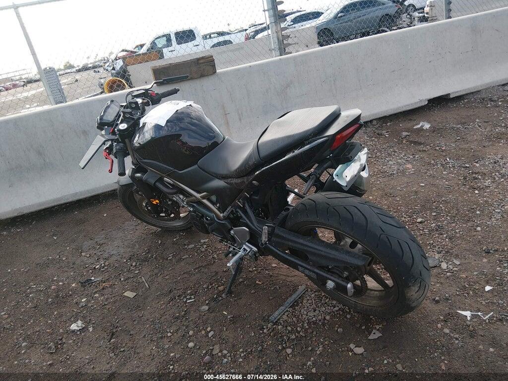 JS1VP55B8R7100404 2024 SUZUKI SV650 photo no. 3