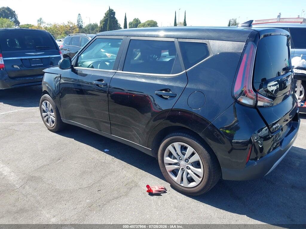 KNDJ23AU3P7846402 2023 KIA SOUL photo no. 3
