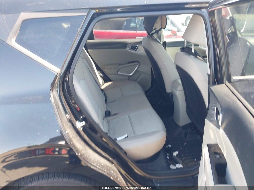 KNDJ23AU3P7846402 2023 KIA SOUL photo no. 8