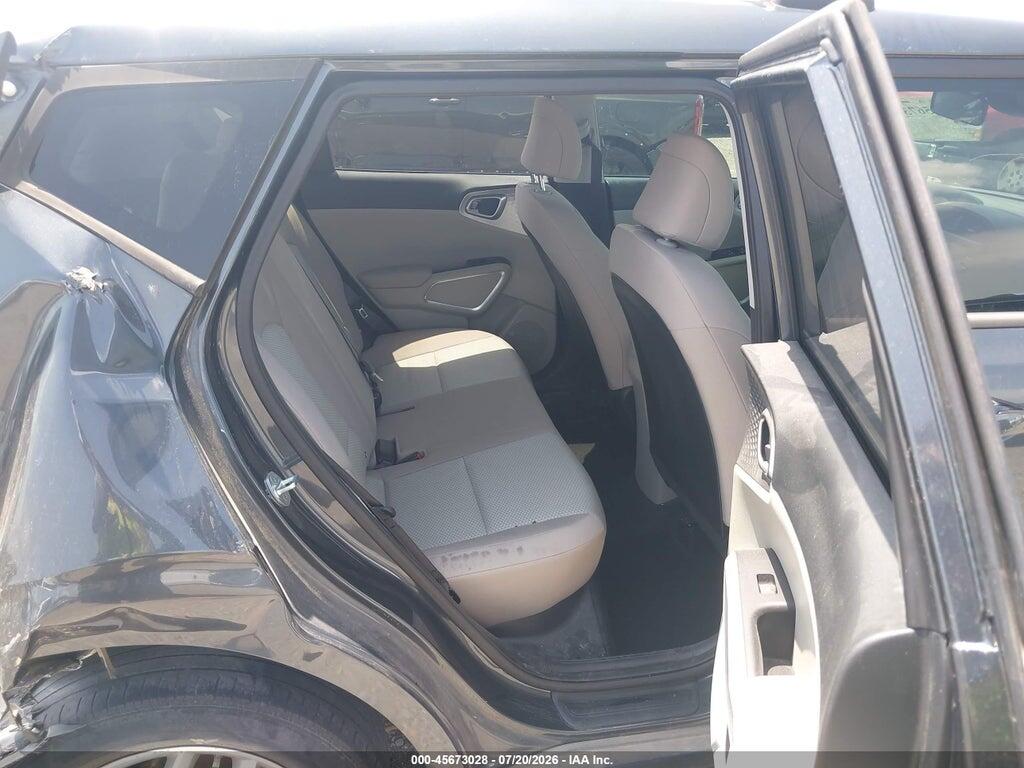 KNDJ23AU2P7197840 2023 KIA SOUL photo no. 8