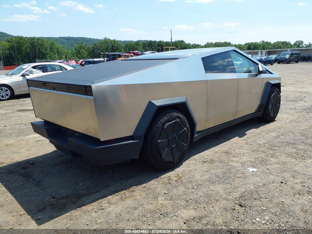 7G2CEHEE6RA033367 2024 TESLA CYBERTRUCK photo no. 4