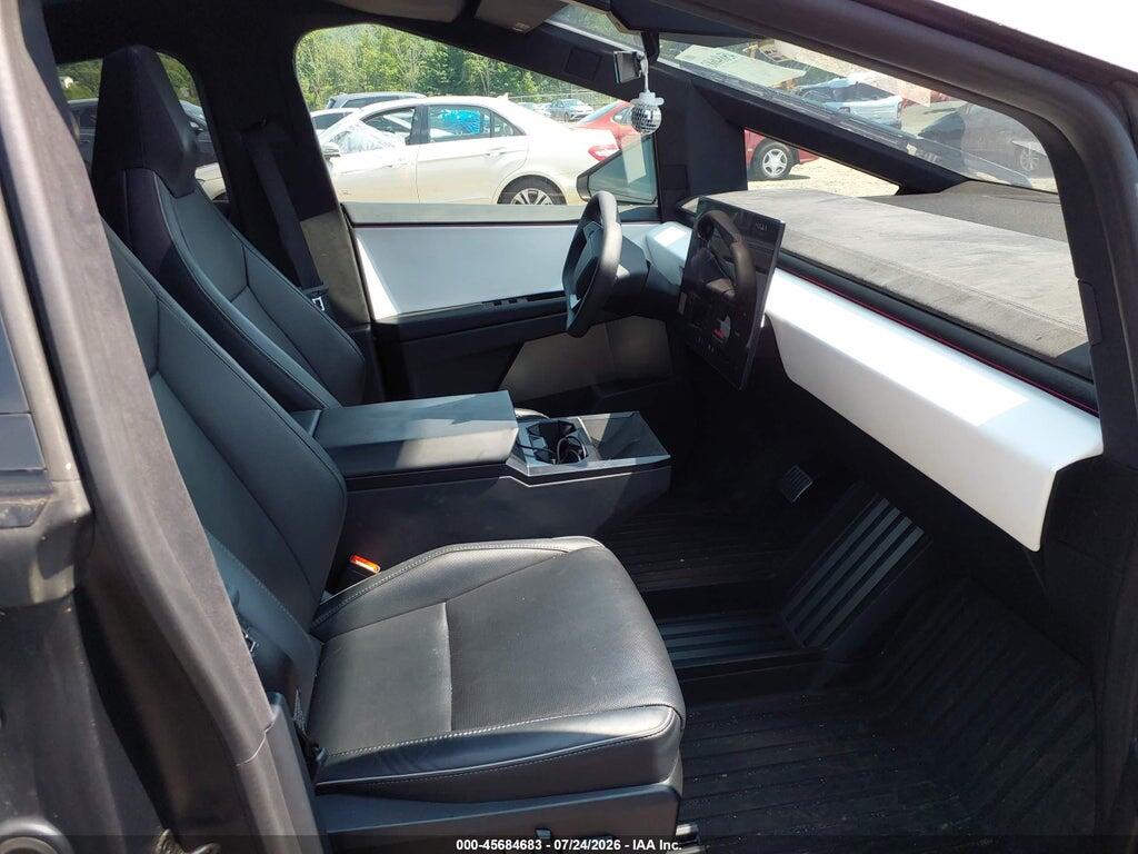 7G2CEHEE6RA033367 2024 TESLA CYBERTRUCK photo no. 5